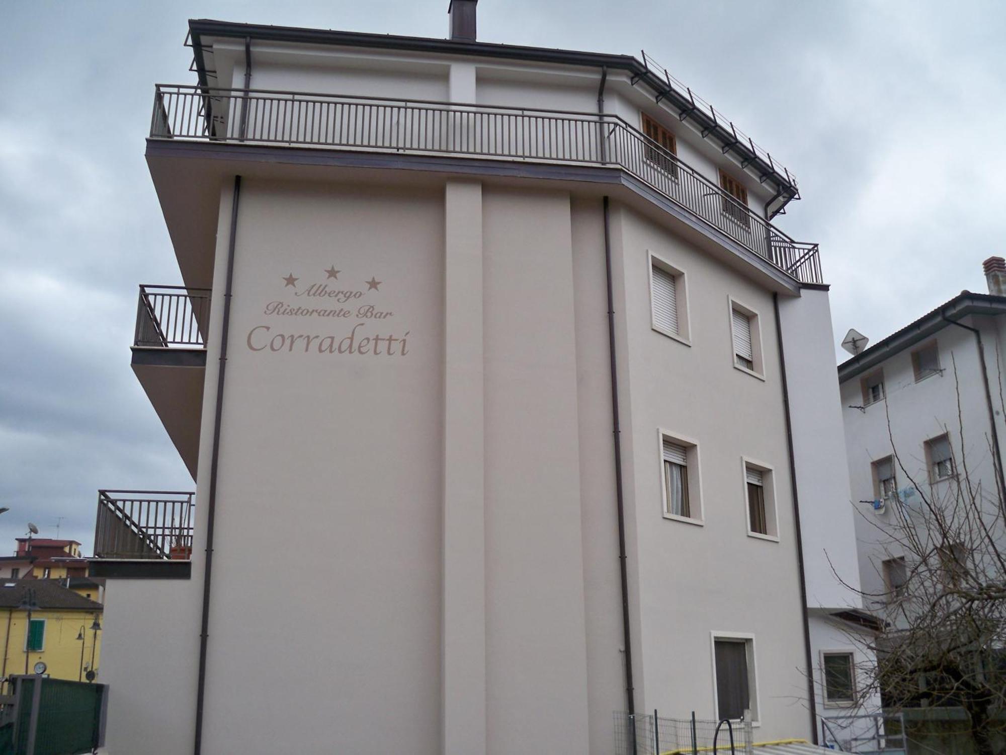 Albergo Corradetti Castel Di Sangro Ngoại thất bức ảnh